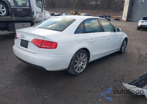 2010 Audi A4 2.0T Premium z USA, uszkodzony, nr VIN WAUEFAFL2AN059046